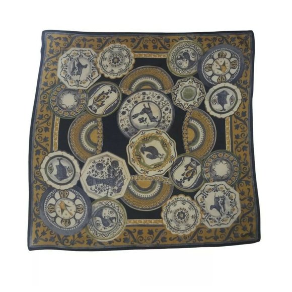 GEROME LEPLAT Gray Geometric Floral Animals Silk Scarf 34.5